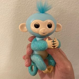 glittery blue fingerling monkey